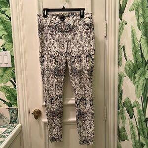 Hue Printed Leggings size L